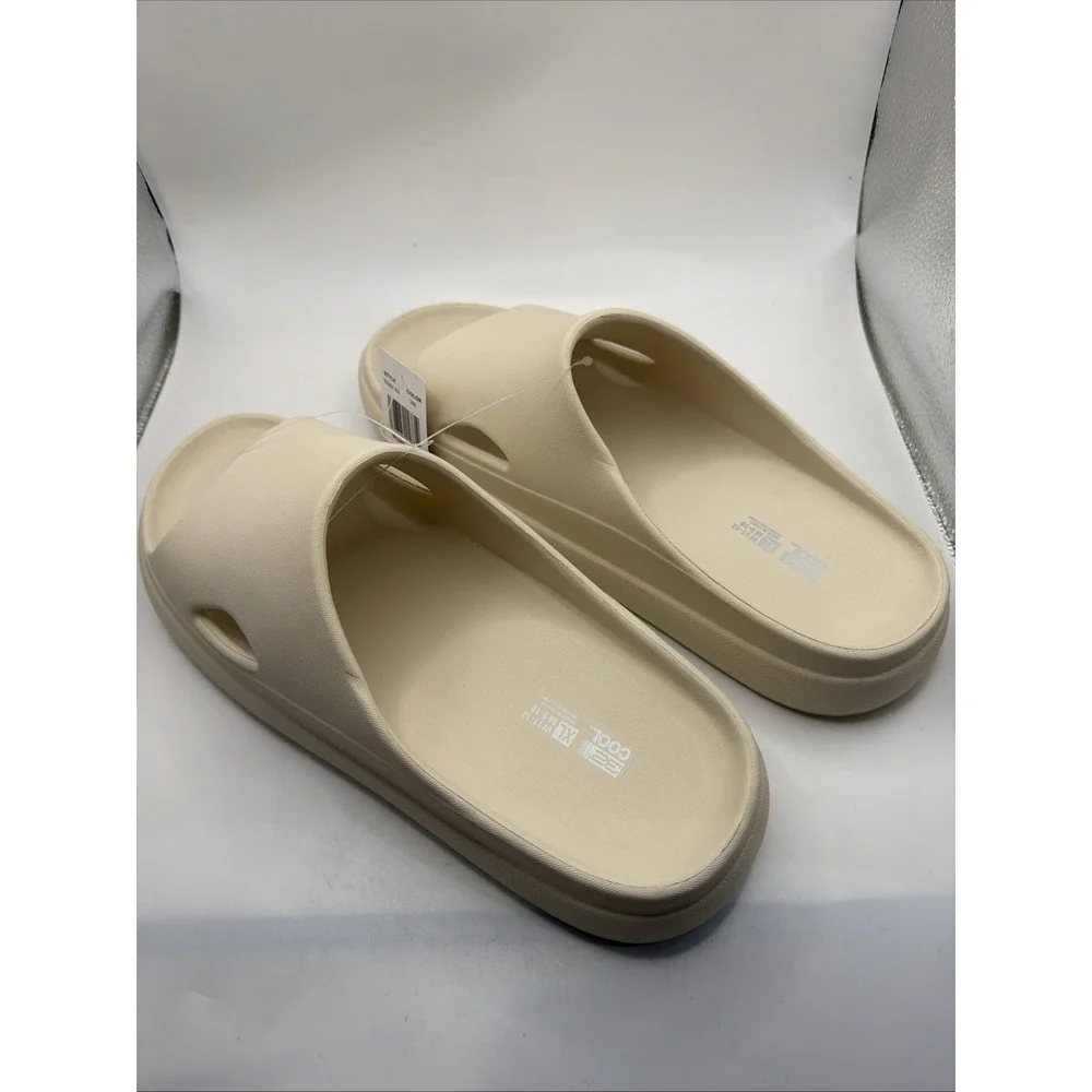 32‎ Degree Cool Cushion Slide, Wear anywhere, Size X-Large Tan. W 11-12, M 9-10